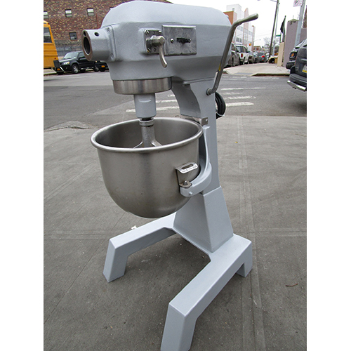 Hobart 20 Quart Floor Model Mixer A200F, Used, Excellent Condition Used