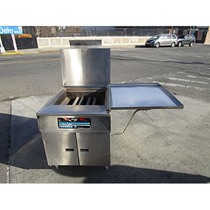 Pitco Gas Donut Fryer Model # DD24RUFM, Good Condition image 2