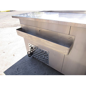 Leader 60" Low Boy Worktop Cooler LB60, Excellent Condition image 11