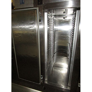 Traulsen RHT132WUT 1-Door Reach-In Refrigerator, Very Good Condition image 5