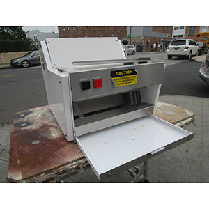 Oliver 711 Bread Slicer 1/2" Thick Slices, Great Condition image 2