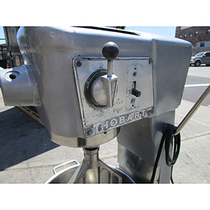 Hobart 30 Quart Mixer D300, Great Condition image 1
