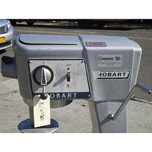 Hobart 30 Quart Mixer D300, Great Condition image 1
