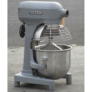 Hobart 20 Quart Mixer A200, Great Condition image 2