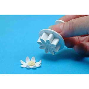 PME Daisy / Marguerite Plunger Cutter image 3