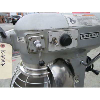 Hobart 20 Quart A200 Mixer, Excellent Condition image 3
