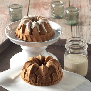 Nordic Ware Bundt Duet Pan, Fleur de Lis & Heritage Design, 2.5 cup image 2