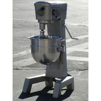 Hobart 30 Quart Mixer Model D-300, Great Condition image 1