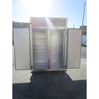 Traulsen G20010 2 Door Reach-In Refrigerator, Used Excellent Condition image 2