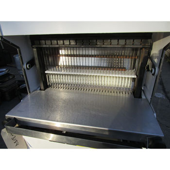 Oliver 777 Bread Slicer 1/2" Cut, Good Condition image 2