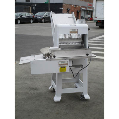 Oliver Gravity Feed Bread Slicer model #797 with Swing-Away Bagger model #1197, Great Condition image 2