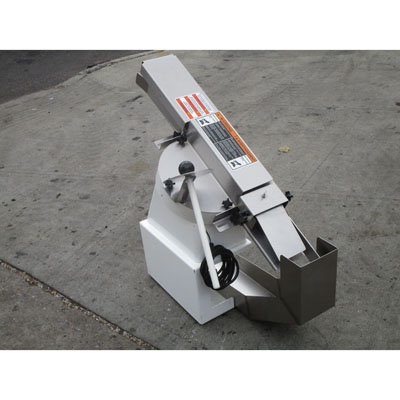 Oliver 702N Bagel Slicer, With Return Slide, Great Condition image 2