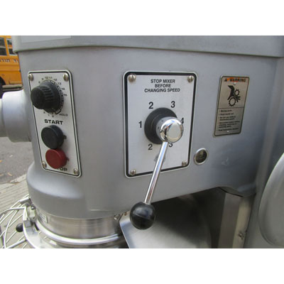 Hoabrt 60 Quart H600 Mixer With Bowl Gaurd, Great Condition image 3