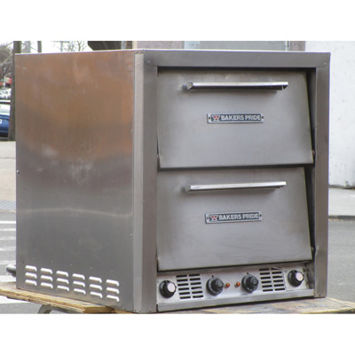 Bakers Pride P44 Electric Pizza / Pretzel Two Compartment Oven, Used Good Condition image 1