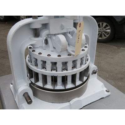Dutchess BM-36 36 Part Manual Dough Divider, Brand New Dough Pan, Used Great Condition image 3