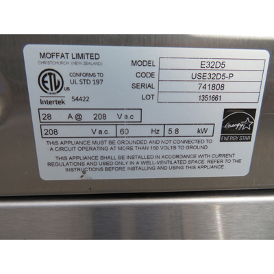 Moffat E32D5 Electric Convection Oven, Used Great Condition image 2