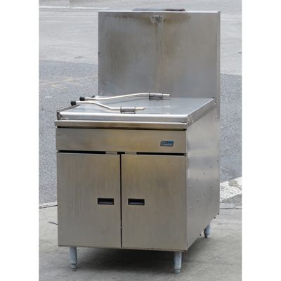 Pitco 24P Natural Gas Donut Fryer, Used Great Condition image 2