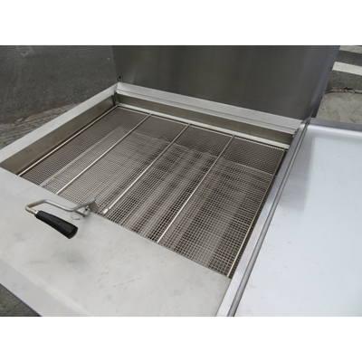 Pitco 34PSS Gas Donut Fryer with 210 Lb Oil Capacity, Used Great Condition image 1