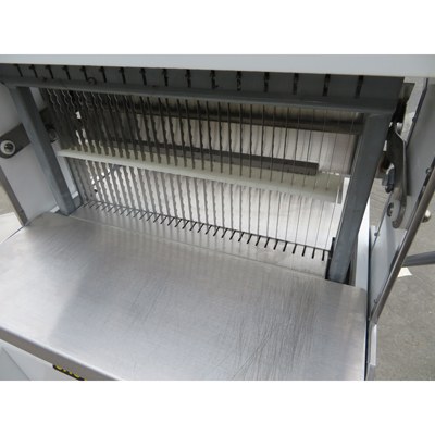 Oliver 777 Bread Slicer 1/2" Cut, Used Great Condition image 1