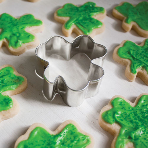 Ann Clark Shamrock Cookie Cutter, 2 5/8" image 1