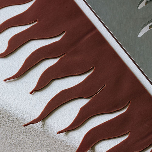 Martellato Flame Chocolate Decoration Template image 1