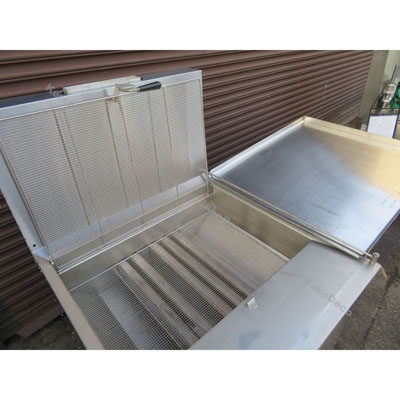 Pitco 34PSS Gas Donut Fryer with 210 Lb Oil Capacity, Used Great Condition image 1