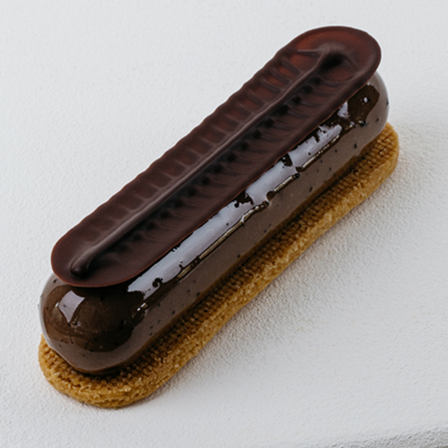 Martellato Chocolate Feather Eclair Comb image 1