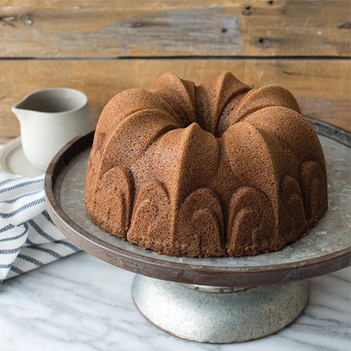 Nordic Ware Fleur De Lis Bundt Pan, 10 Cup  image 2