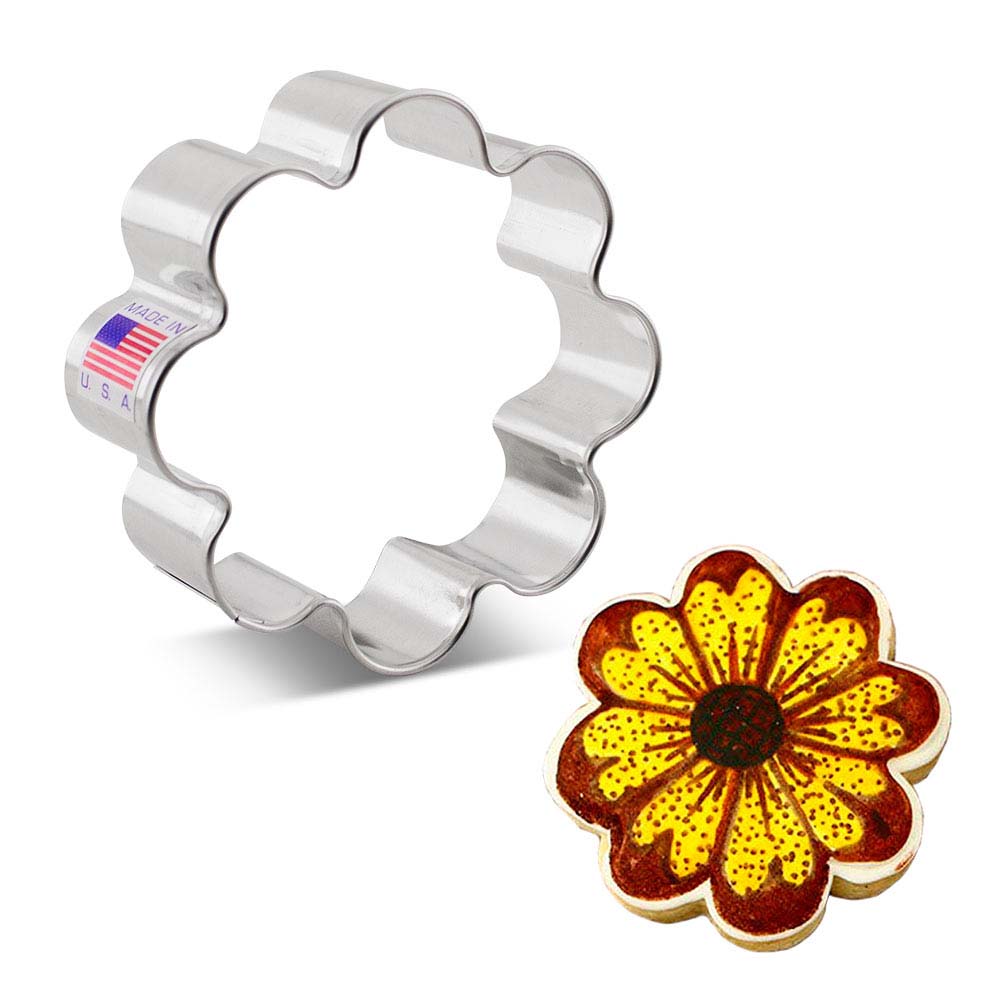 Ann Clark Flower Cookie Cutter, 3" image 1