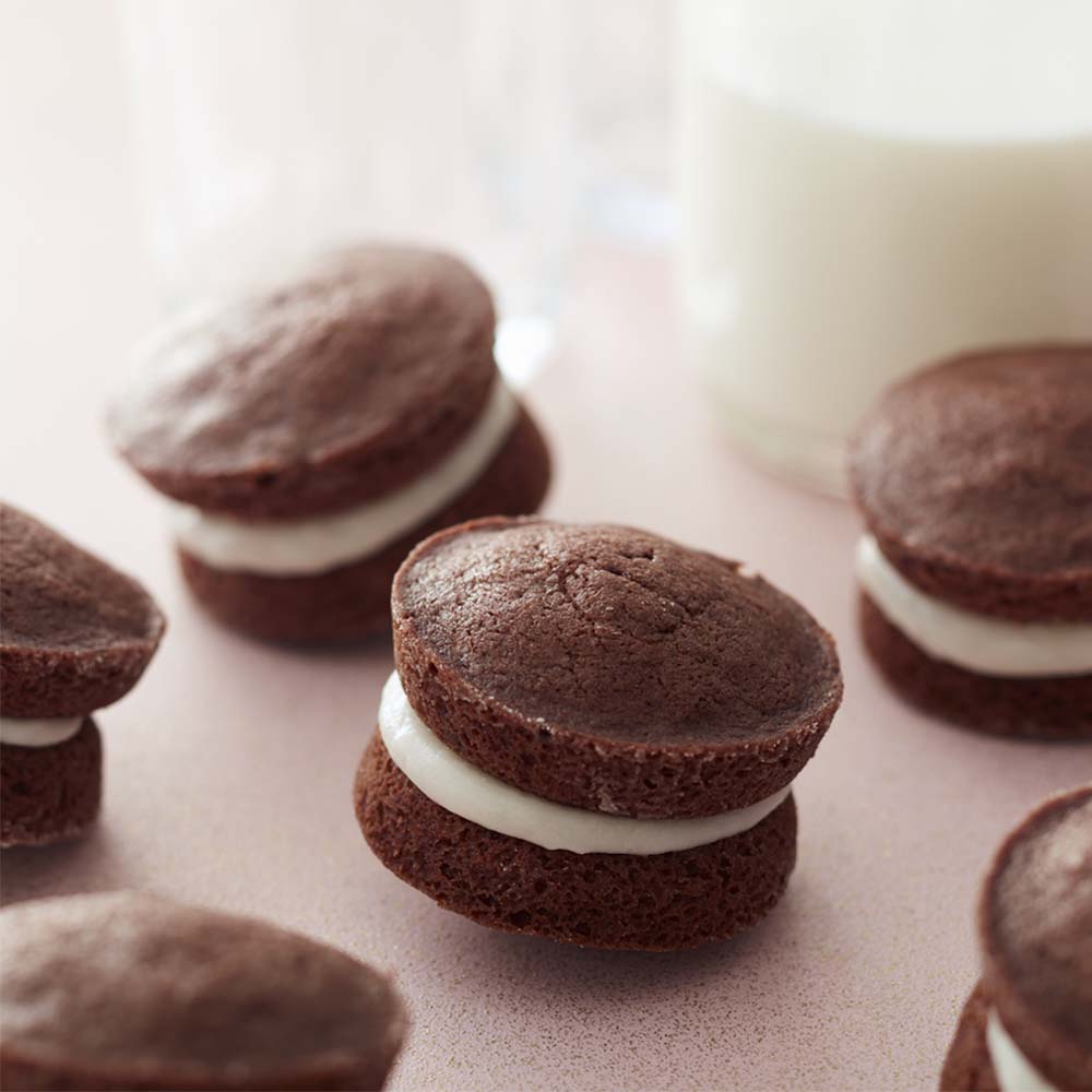 Wilton Daily Delights NonStick Mini Round Pan, 12 Cavities Muffin Pans