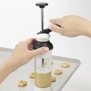 Oxo Good Grips Cookie Press with Disk Storage Case image 3