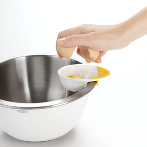 Oxo Good Grips 3-in-1 Egg Separator image 5