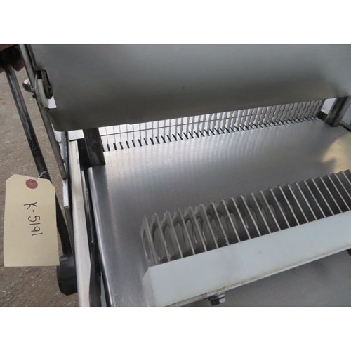 Oliver 777 Bread Slicer, 3/8" Slices, Used Great Condition image 2