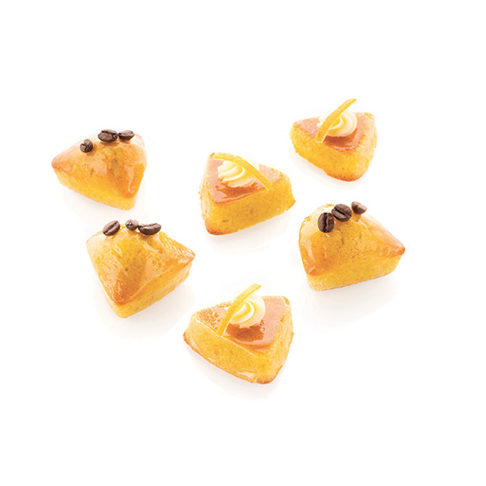 Silikomart Airplus 21 Triangle Baking & Freezing Mold, 15 Cavities