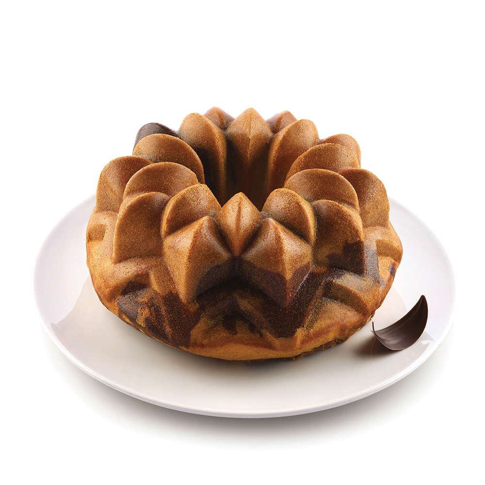 Silikomart Flexible Bakeware Star Bundt 78 Oz, 9.45" Dia x 3.94" High image 2