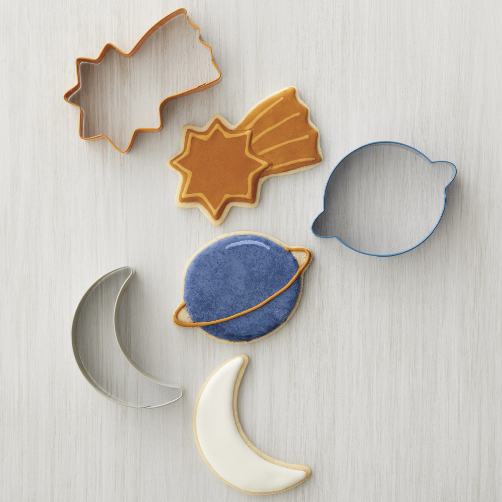 Wilton Metal Outer Space Cookie Cutters, Set of 3 image 4