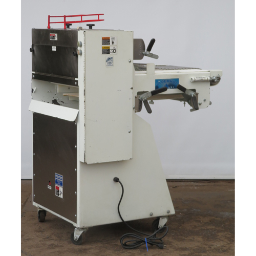 Bloemhof 860L Dough Sheeter & Moulder, Includes 2 Pressure Plates, Used Excellent Condition image 2
