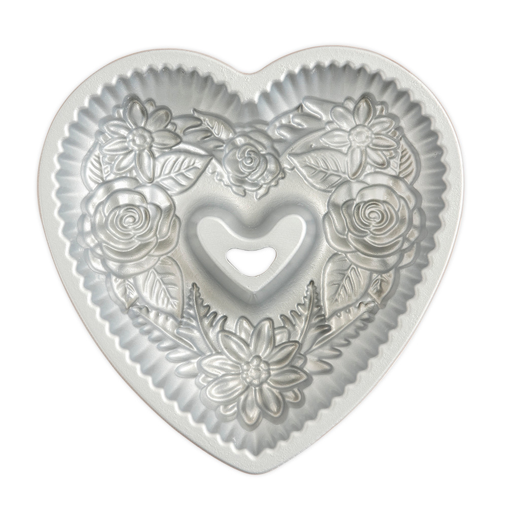 Nordic Ware Floral Heart Bundt Pan, 6 Cup image 2