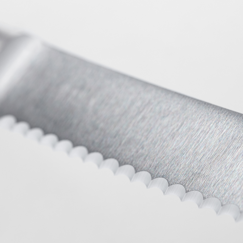 Wusthof Gourmet 8" Bread Knife image 1