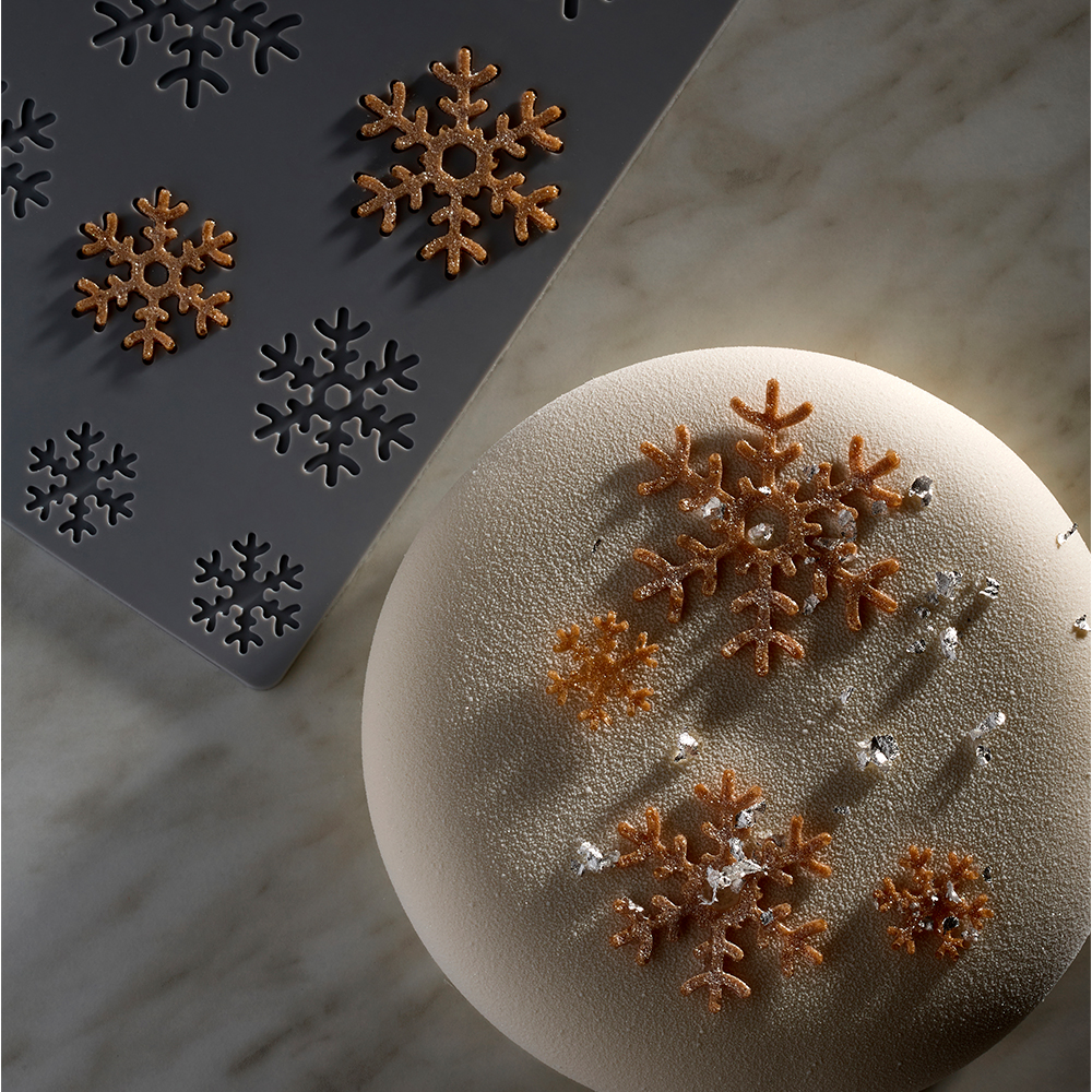 Pavoni Gourmand Snowflake Decorative Silicone Mold, 24 Cavities image 1