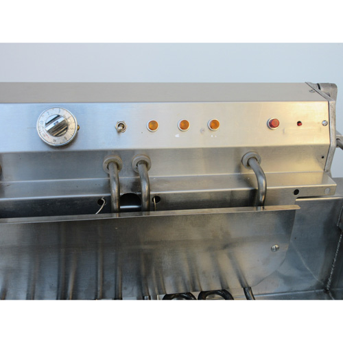 DCA RFR-124 Electric Donut Fryer, Used Excellent Condition image 2
