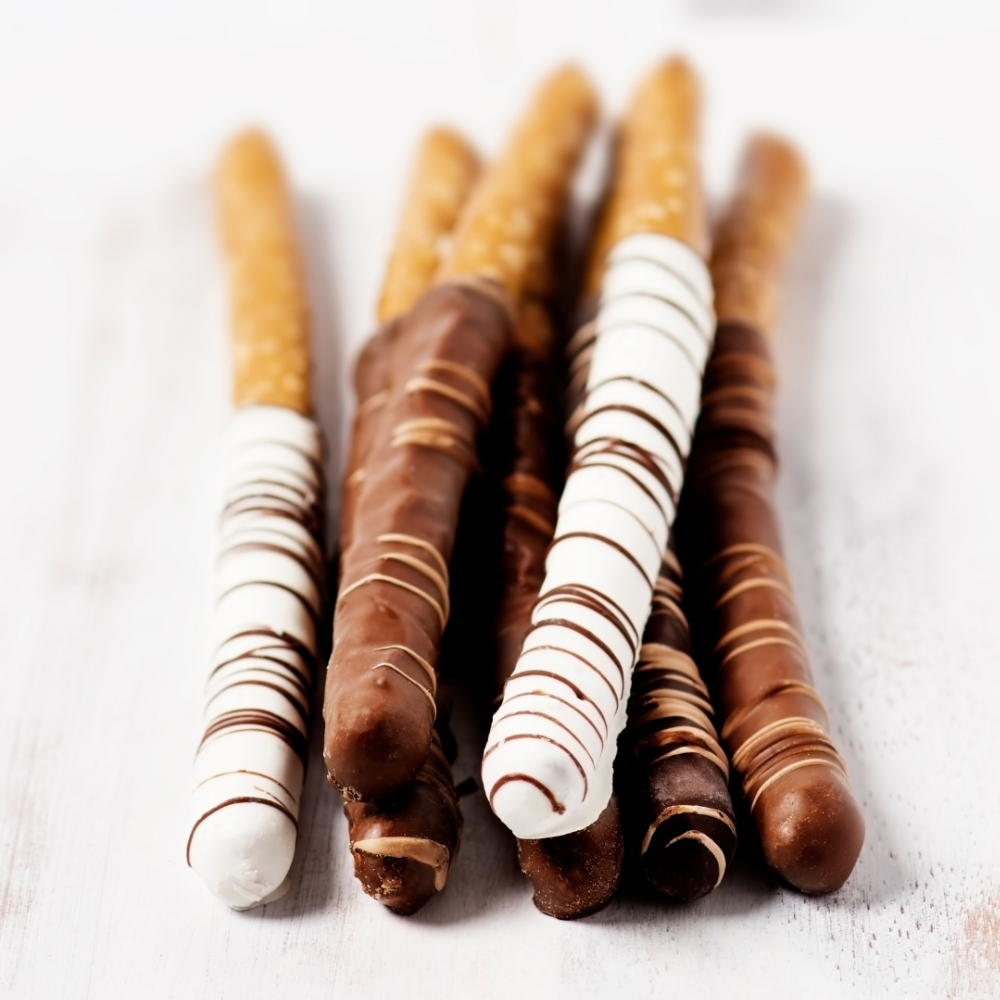 ChocoMaker Milk Chocolate Candy Wafers, 16 oz. image 3
