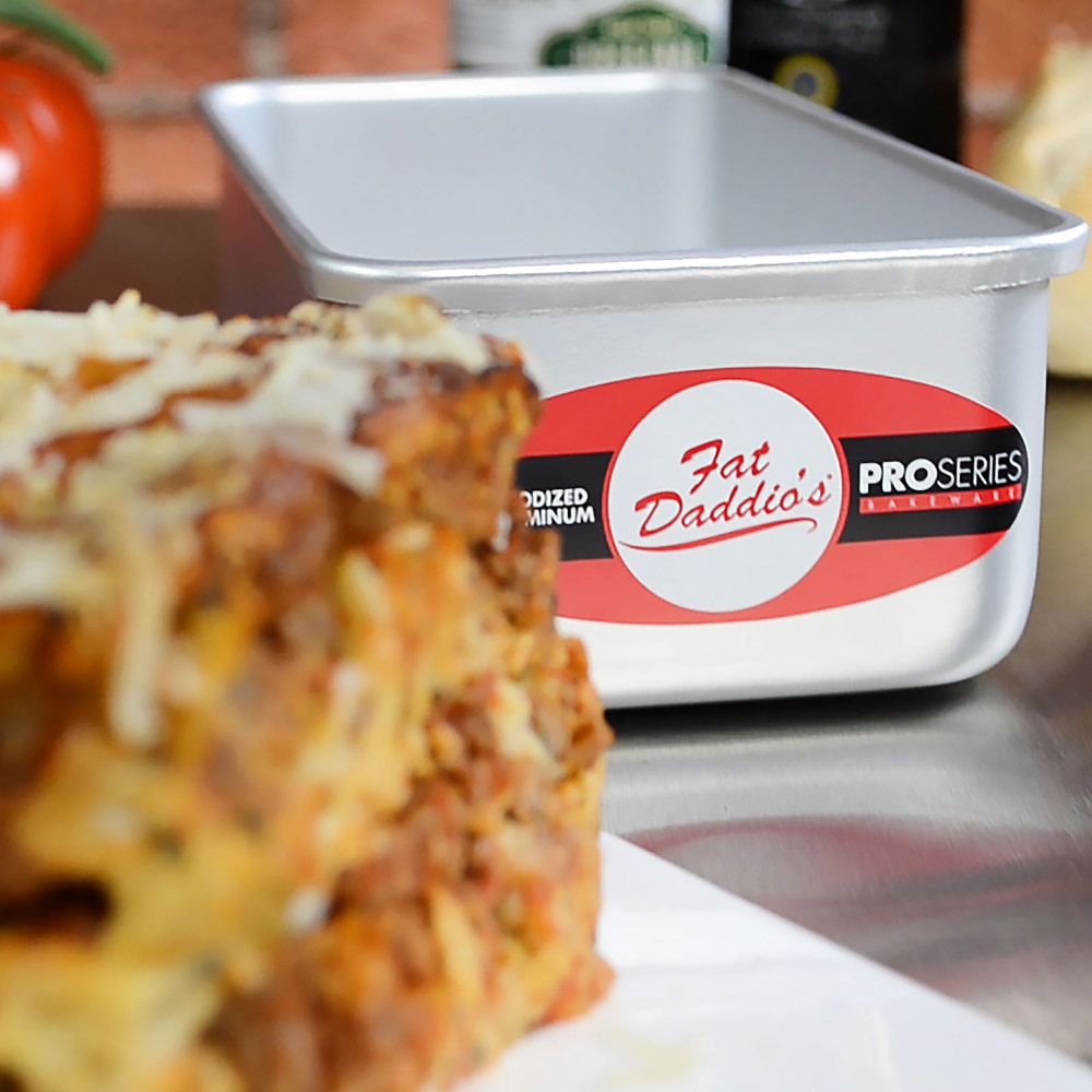 Fat Daddio's Anodized Aluminum Bread Pan, 10" x 5" x 3" image 3