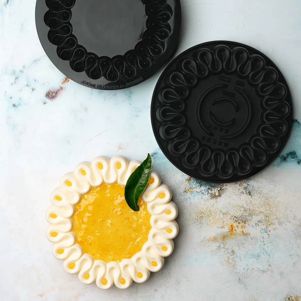 Pavoni Pavocake Ondulation Silicone Mold, 33.8 oz. image 2
