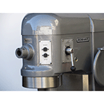 Hobart H600 60 Qt Mixer Bowl And 2 Attachments Included, Used Excellent Condition image 1