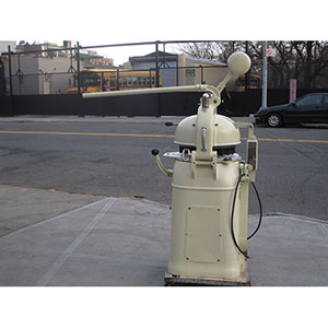 Fortuna Semi Automatic Dough Divider 4-36, Used, Great Condition image 1