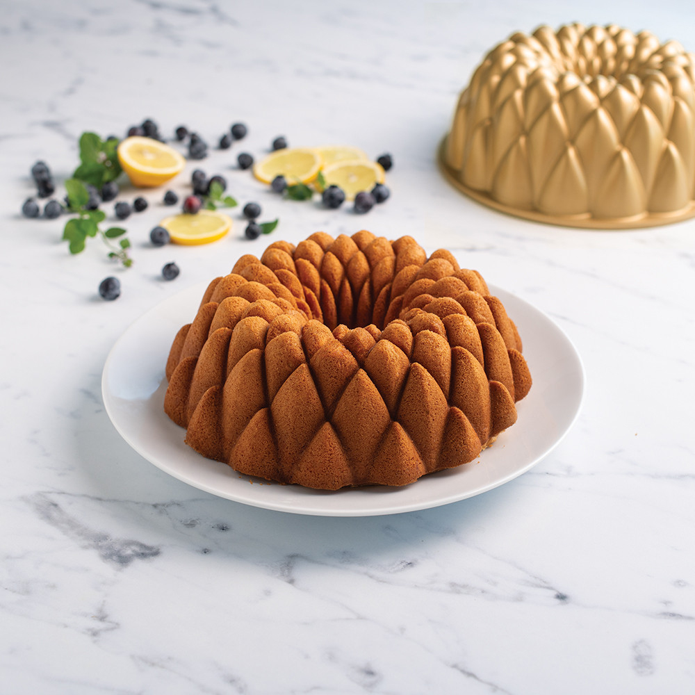 Nordic Ware Kaleidoscope Bundt Pan, 10 Cups image 2