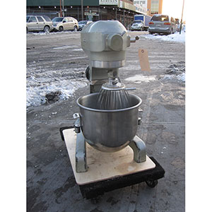 Hobart 20 Qt Mixer Model # A-200, Used, Great Condition image 2