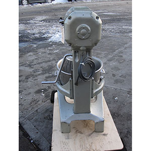 Hobart 20 Qt Mixer Model # A-200, Used, Great Condition image 3