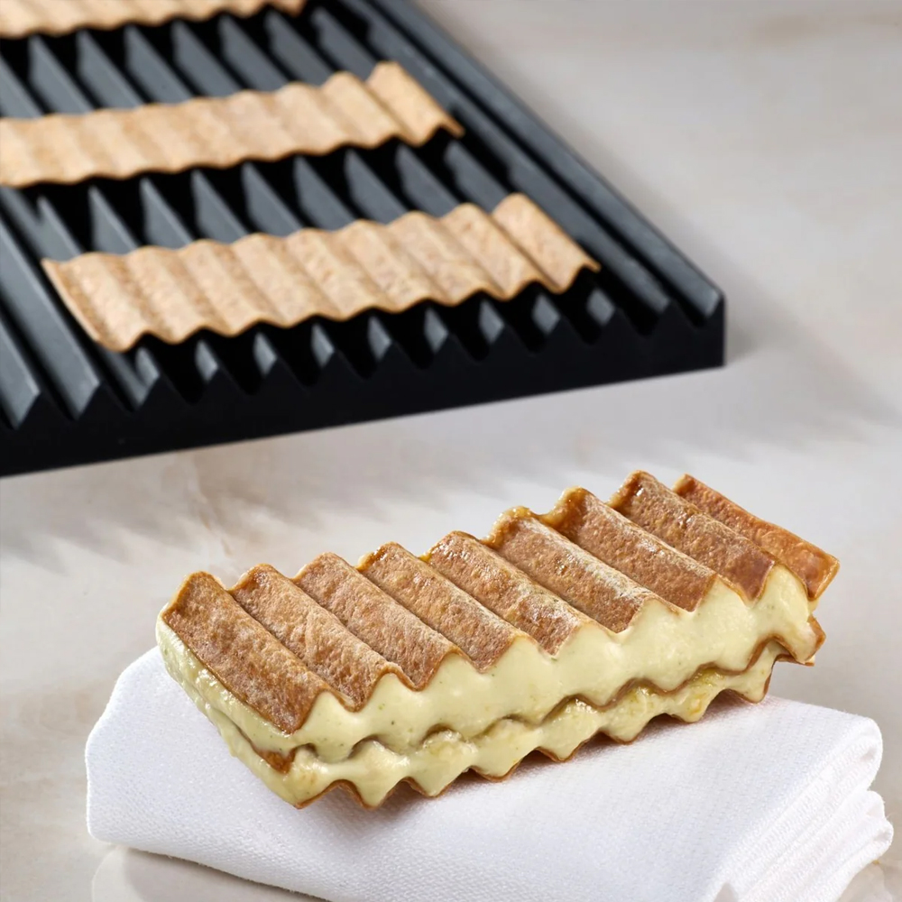 Pavoni GG081 ZIG ZAG Silicone Mold, 9.8" x 9.8" image 8